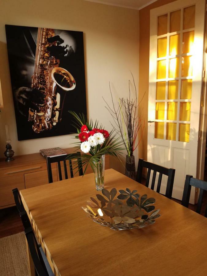 L'Enchantraine - Gite Tout Confort Et Tarif Tout Inclus - Appartement Spacieux Et Accueillant Sur Épinal מראה חיצוני תמונה