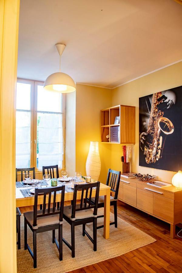 L'Enchantraine - Gite Tout Confort Et Tarif Tout Inclus - Appartement Spacieux Et Accueillant Sur Épinal מראה חיצוני תמונה